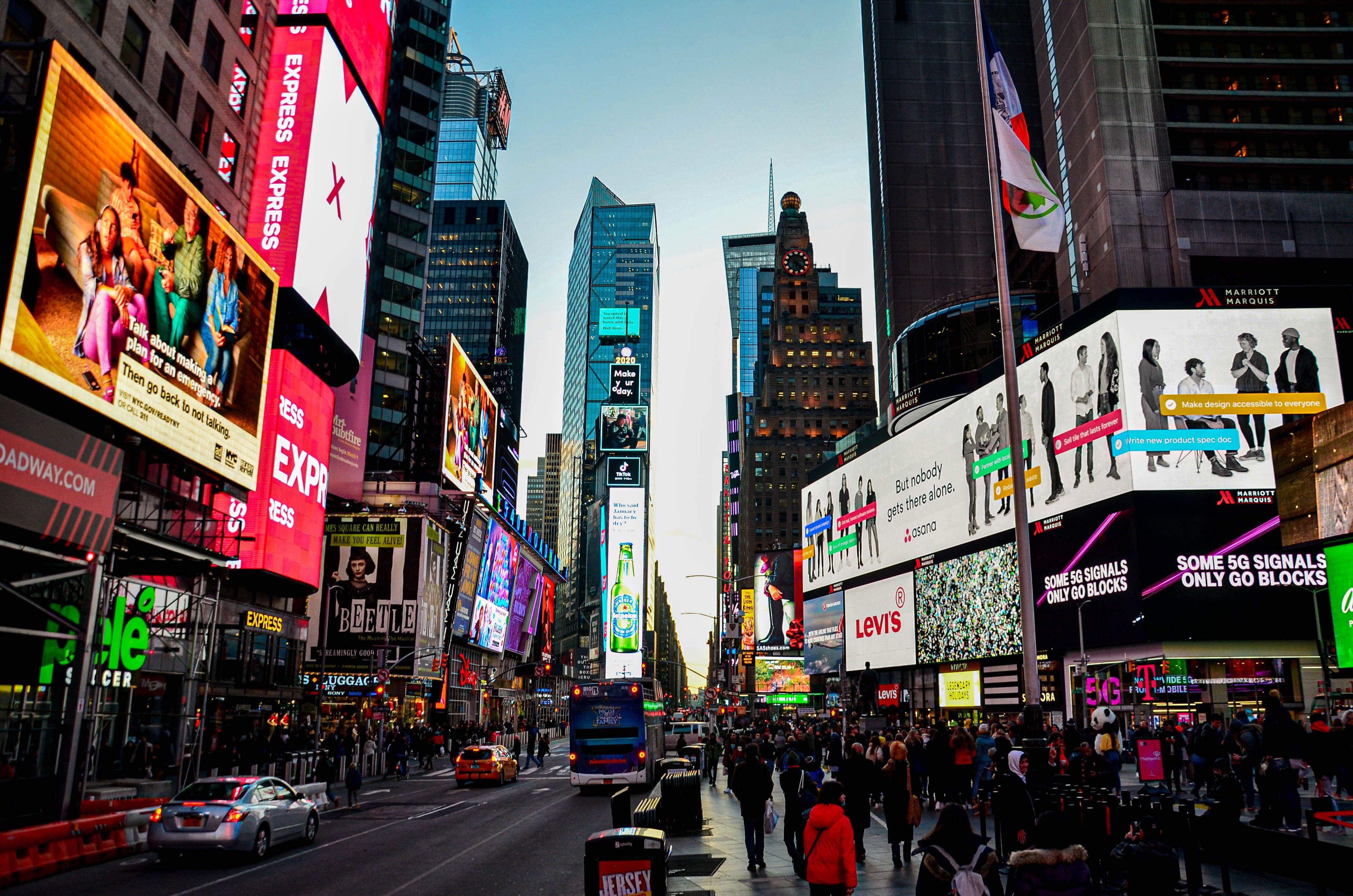 See-through screens that light the city